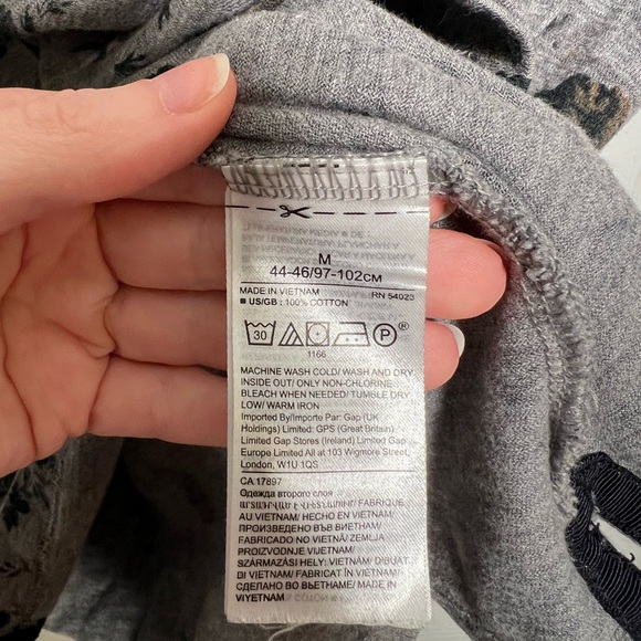 Men’s Banana Republic Gray Floral Short-Sleeve Polo - Picture 5 of 6